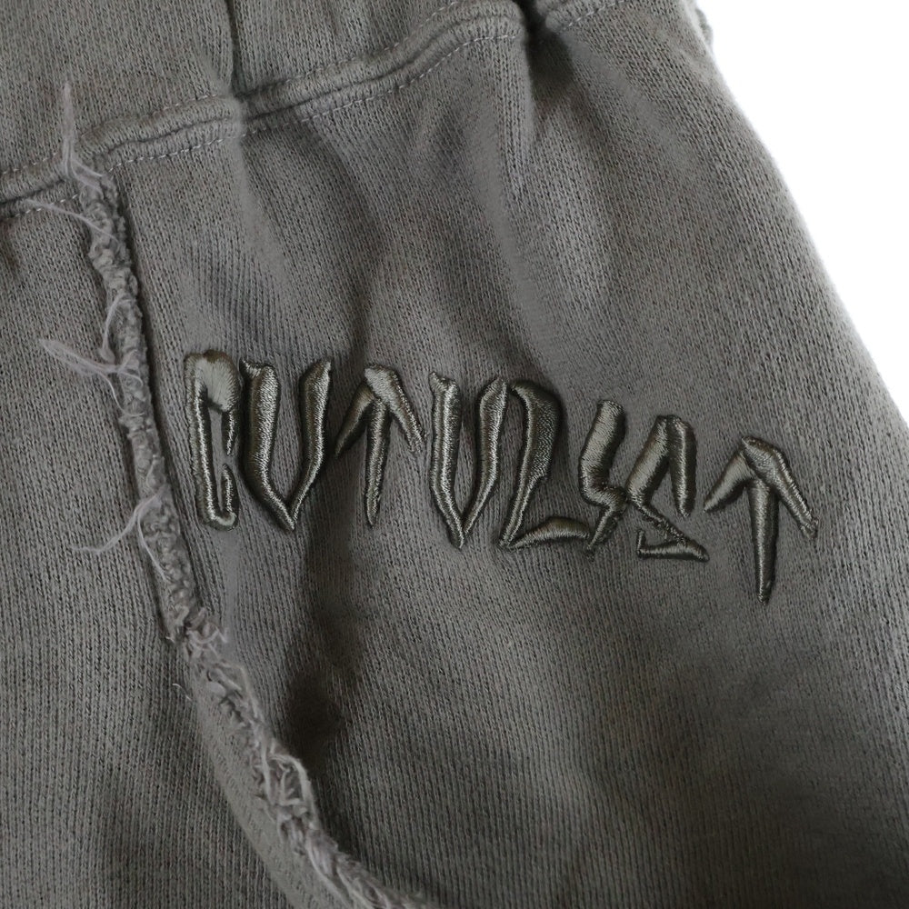 cvtvlist(カタリスト) フロントロゴ刺繍 スウェットハーフパンツ グレー 2301050401