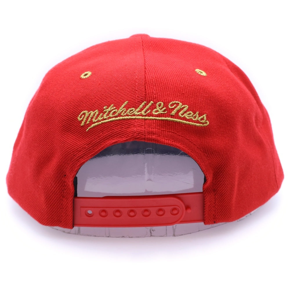 Mitchell&Ness(ミッチェル アンド ネス) シカゴブルズ スナップバッグキャップ レッド