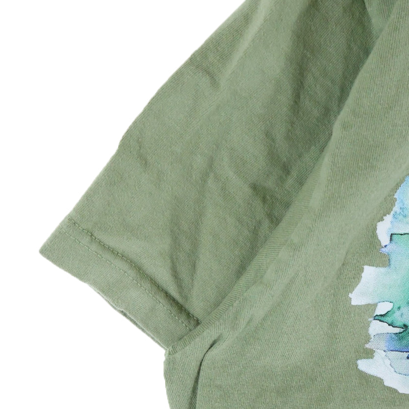 SUPREME(シュプリーム) 23SS Watercoleor ウォーターカラー フロントプリントロゴ クルーネック半袖Tシャツ カーキ