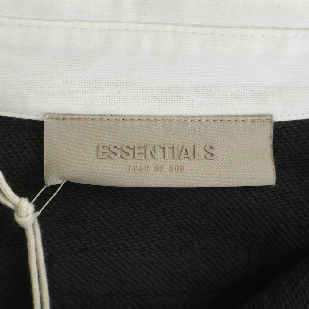 FEAR OF GOD ESSENTIALS(フィアオブゴッド エッセンシャルズ) FRONT ROGO フロントロゴプリント ロングスリーブポロシャツ ブラック