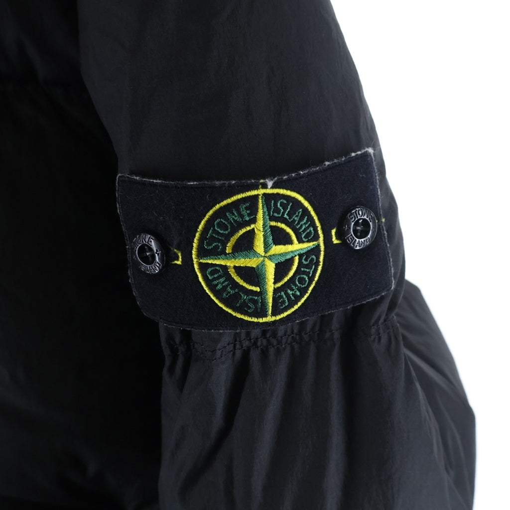 STONE ISLAND(ストーンアイランド) 26SS quilted-design jacket ショルダーワッペンロゴ ジップアップ ナイロンダウンジャケット L1S154100017S0302