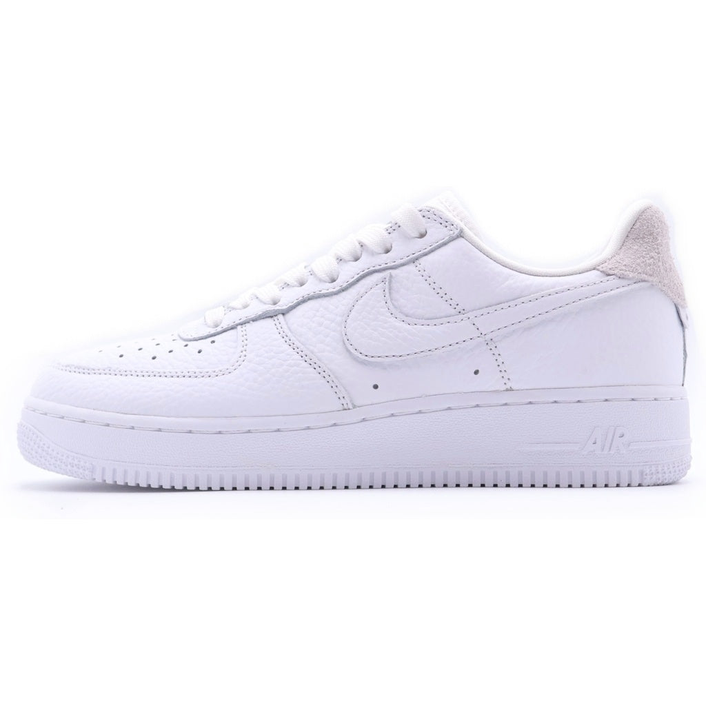 NIKE(ナイキ) AIR FORCE 1 07 CN2873-101 エアフォース1 クラフト バストグレー ローカットスニーカー ホワイト US9/27.0cm