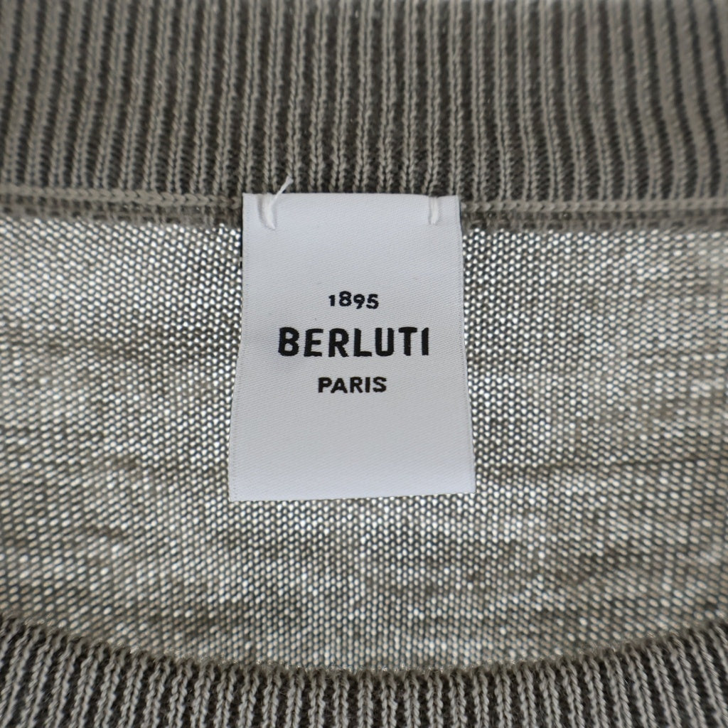 Berluti(ベルルッティ) スクリット クルーネック セーター R26KRL198YWBG グレー レディース