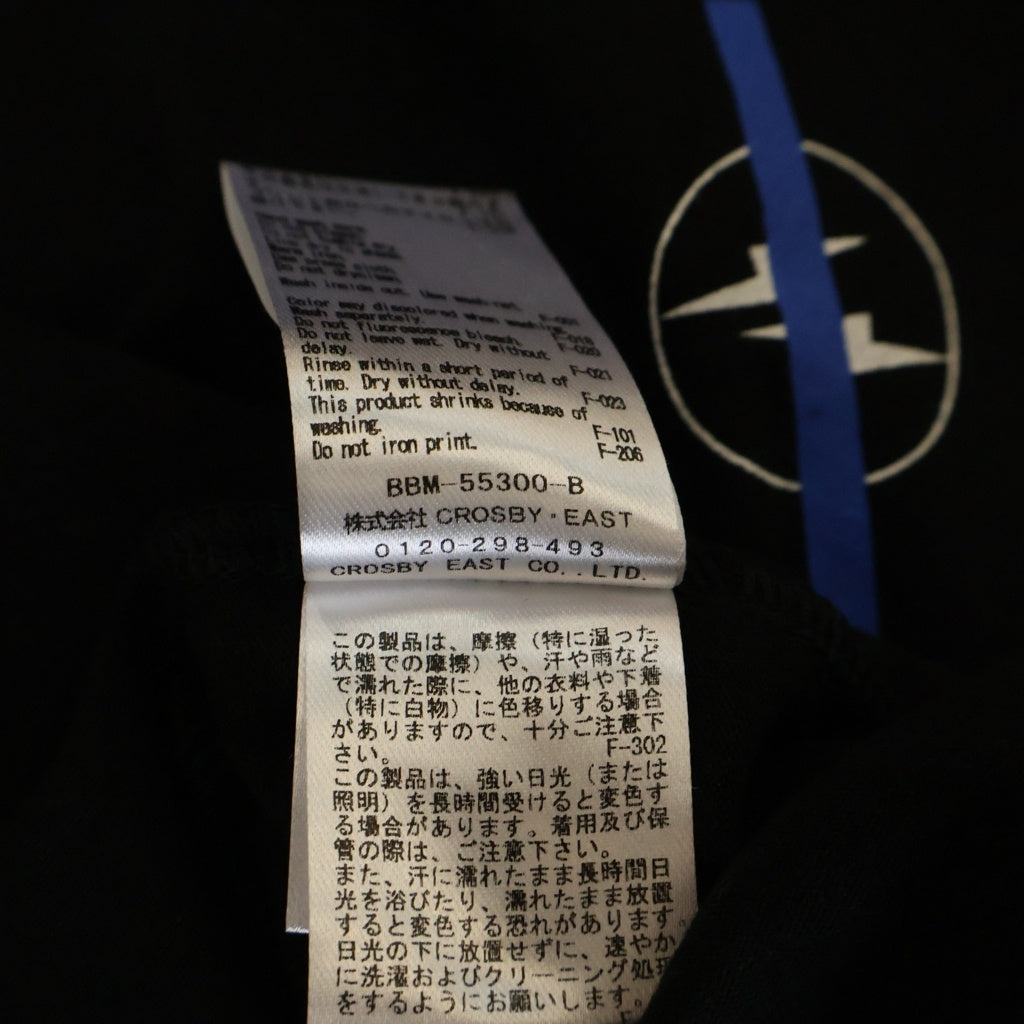 SATURDAYS SURF NYC(サタデイズサーフエヌワイシー) ×FRAGMENT DESIGN フラグメントデザイン フロントプリント半袖Tシャツ カットソー BBM-55300-B ブラック