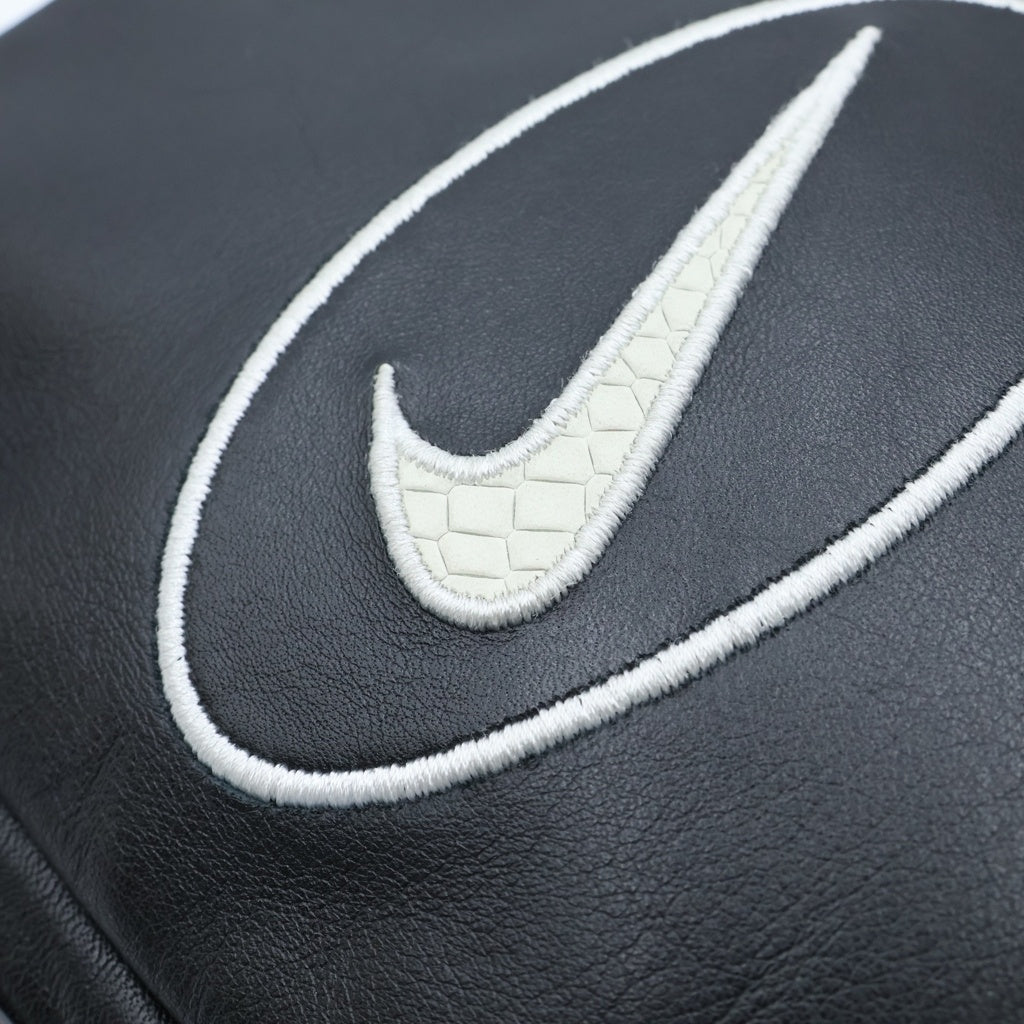 SUPREME(シュプリーム) 25SS x Nike Leather Shoulder Bag ナイキ レザー ショルダーバッグ HJ7964-045 ブラック