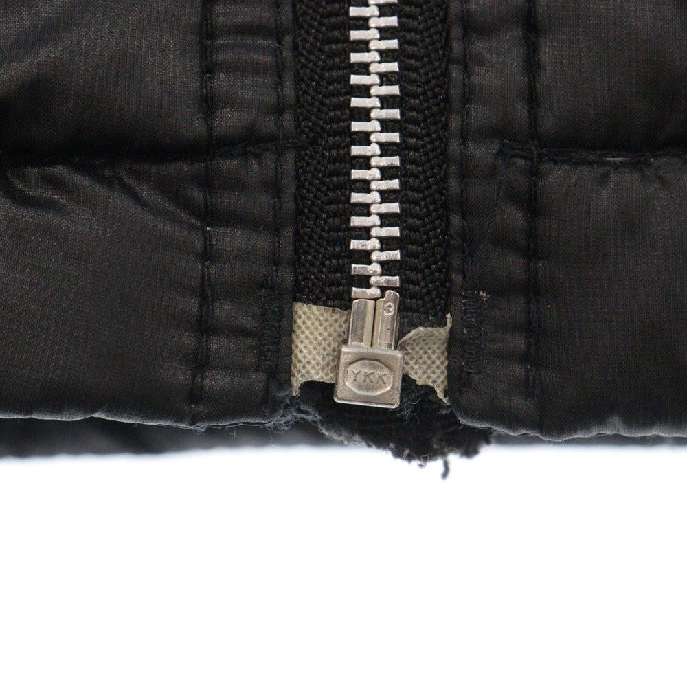 STUSSY(ステューシー) オールド ロゴプリント ジップアップダウンベストジャケット ブラック