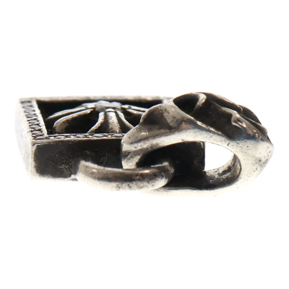 CHROME HEARTS(クロムハーツ) FRAMED CH PLUS P D フレームドCHプラス PAVEダイヤ チャーム シルバーネックレストップ