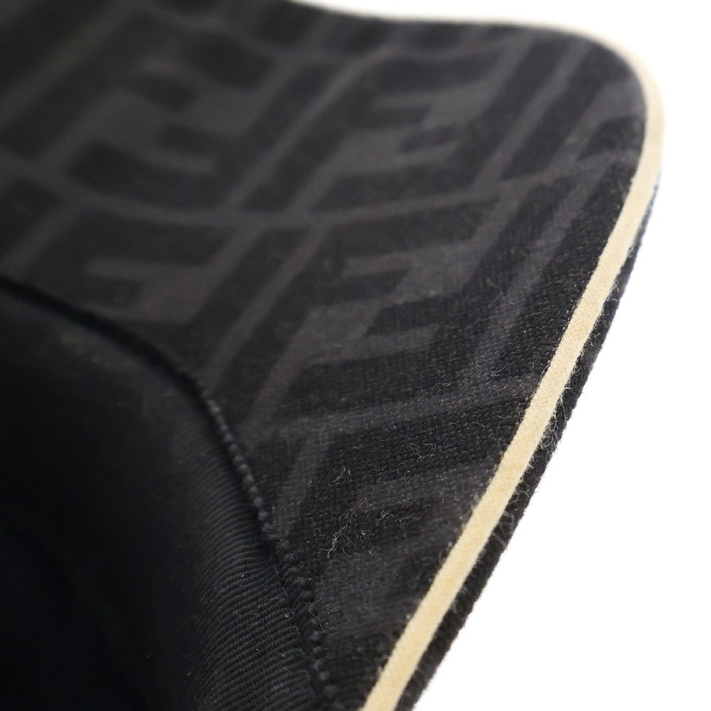 FENDI(フェンディ) FFロゴ ズッカ柄 ベースボールキャップ FXQ768 ブラック