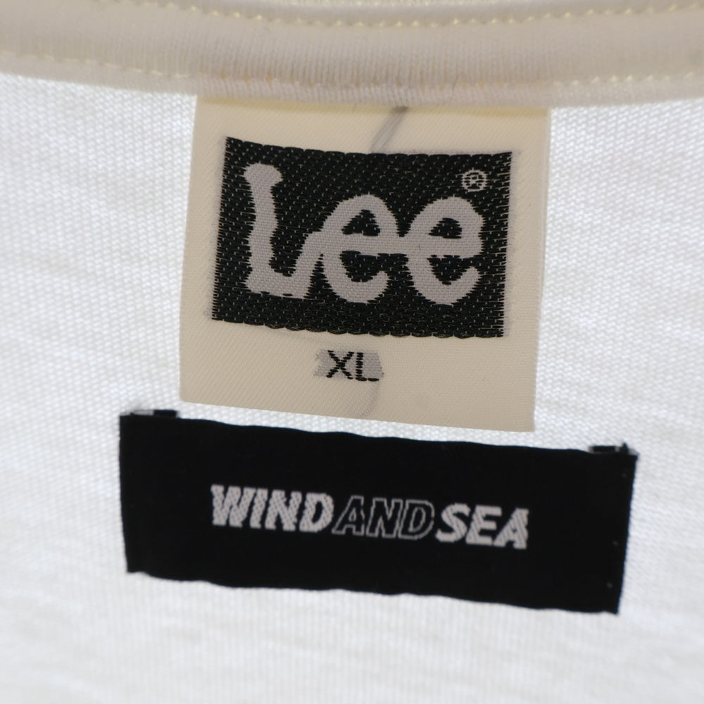 WIND AND SEA(ウィンダンシー) ×Lee フロントロゴ刺繍 クルーネック長袖Tシャツ ホワイト