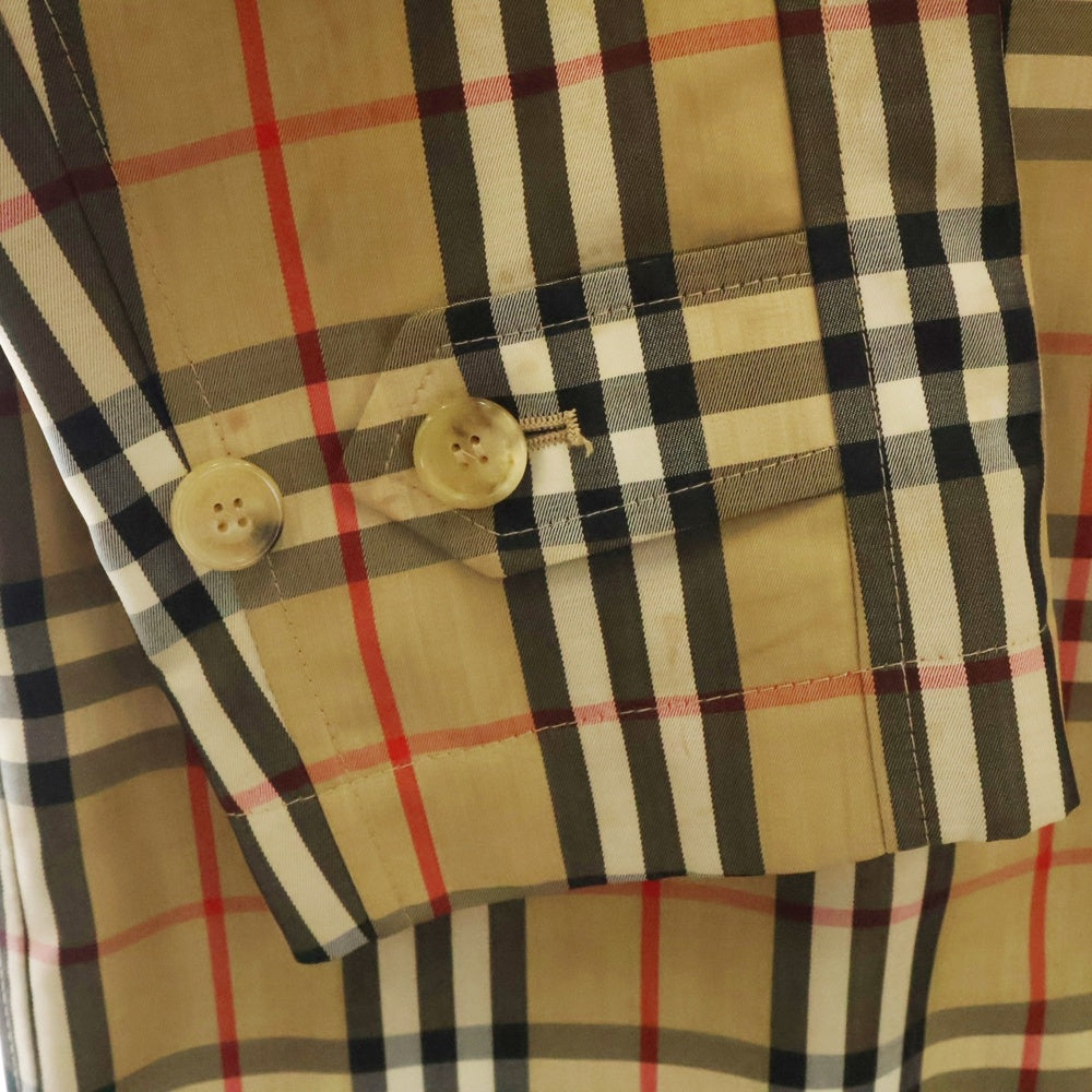 BURBERRY(バーバリー) ナイロン ノヴァチェック カーコートジャケット 8010644 ブラウン