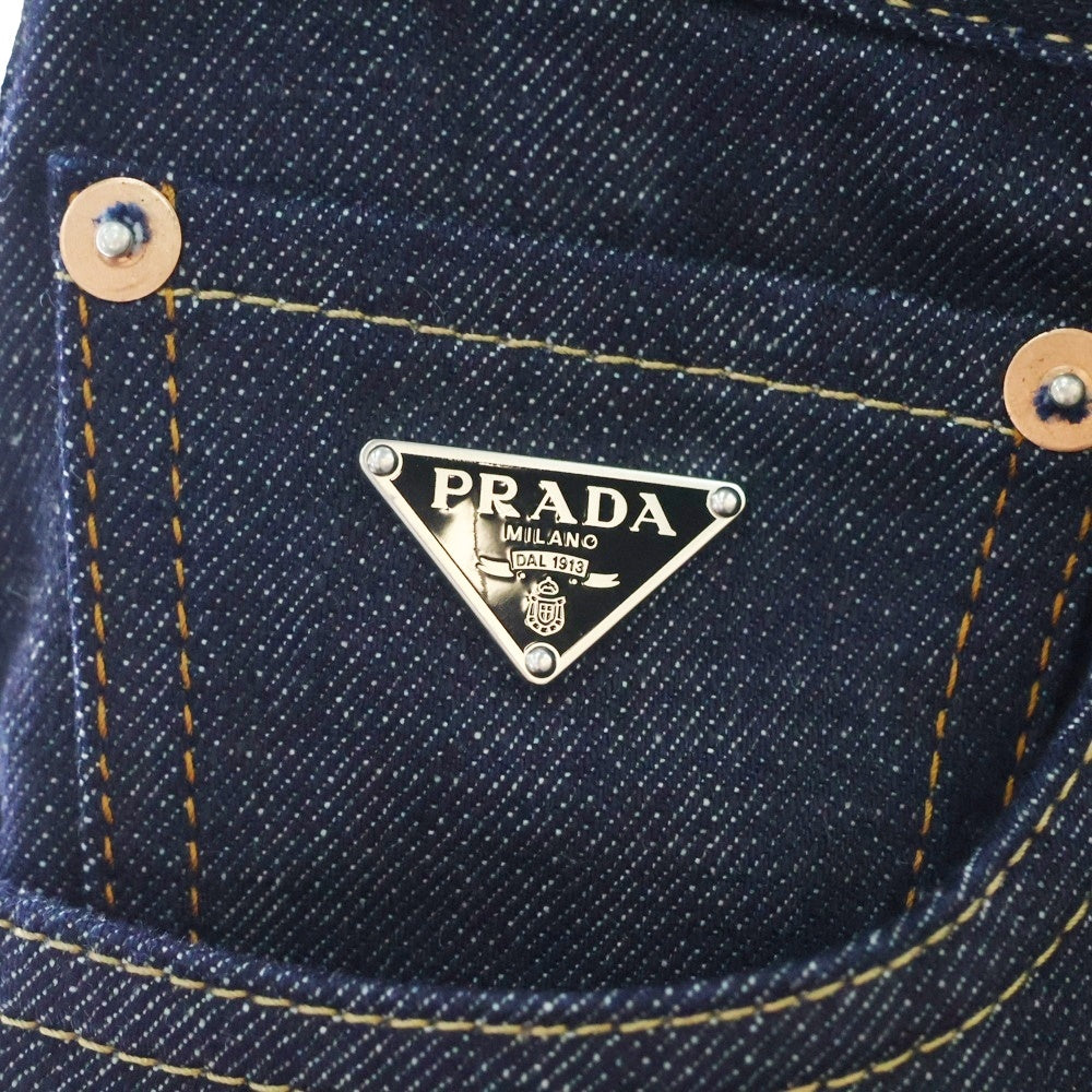 PRADA(プラダ) 24SS Triangle Logo Plate トライアングル ロゴプレート デニムパンツ GEP358 インディゴ