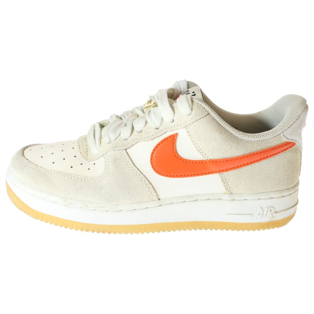 NIKE(ナイキ) WMNS Air Force 1 Low First Use Orange Swooshes エアフォース1 ローカットスニーカー ホワイト DA8302-101 US7/24cm
