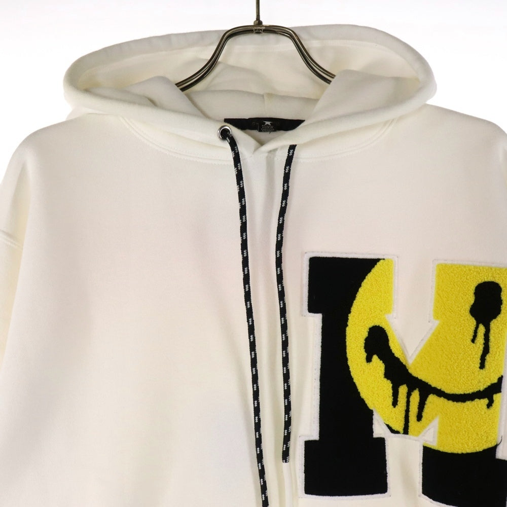 STUD MUFFIN(スタッド マフィン) BIG M スプレースマイル プルオーバーパーカー 114-02359 ホワイト
