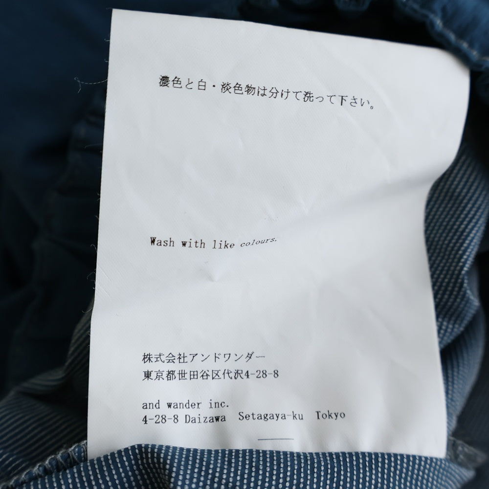 and wander(アンドワンダー) crinkled nylon pants クリンクルナイロンパンツ 574-4282182 ブルー