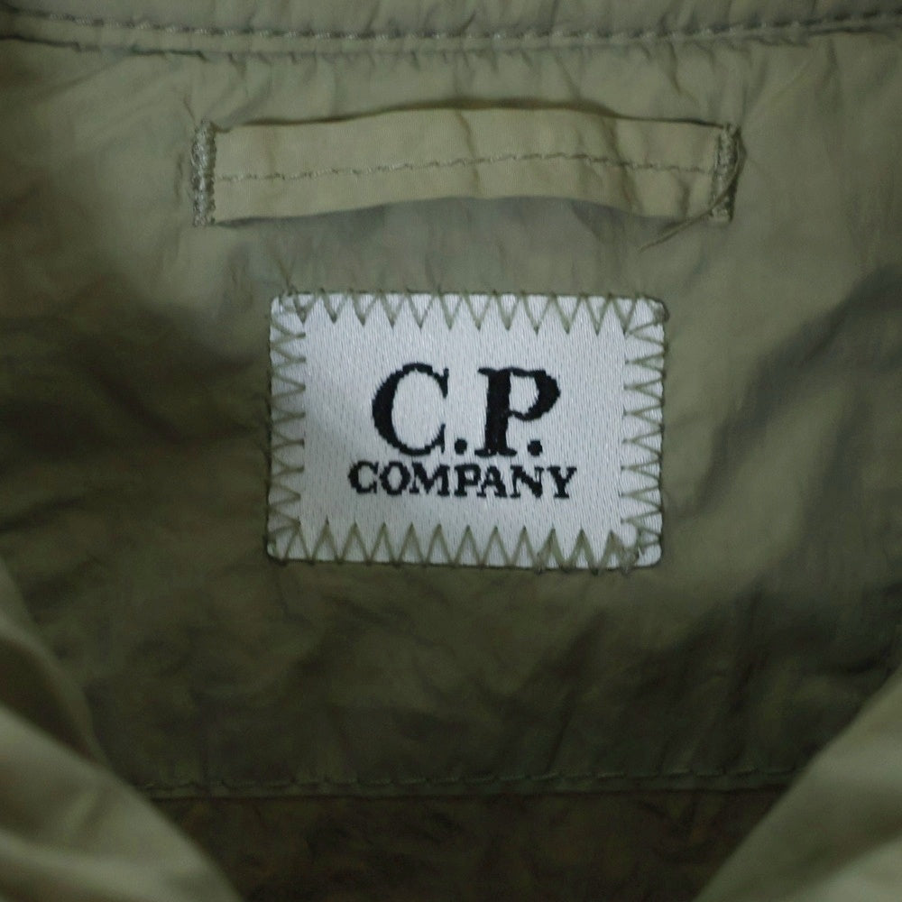 C.P. Company(シーピーカンパニー) GDP プリマロフト ジップアップベスト 15CMOW212A 006124G カーキ