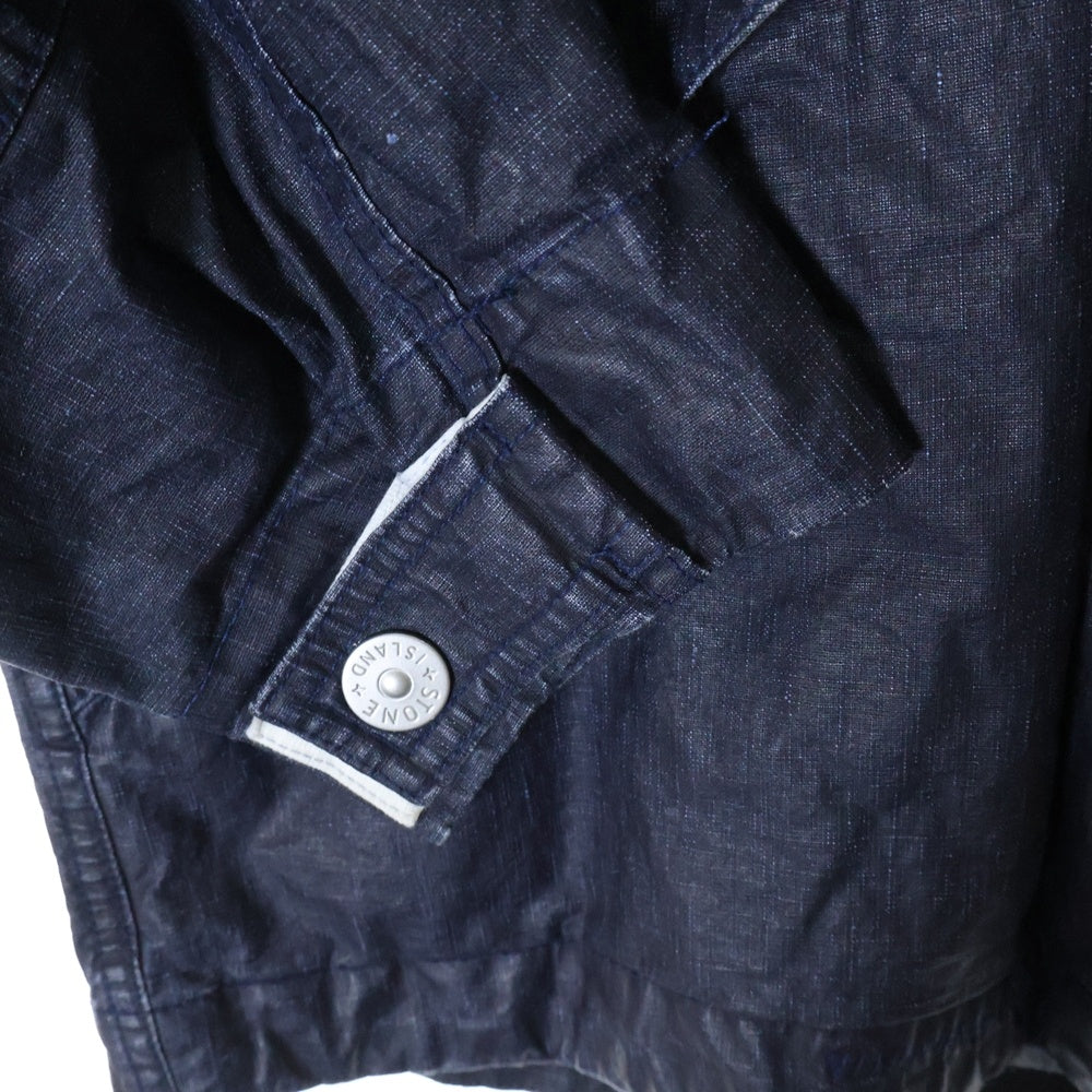 STONE ISLAND(ストーンアイランド) Raw Pleated バッグロゴプリント フーデッド ナイロンジャケット 8015418X1 ネイビー