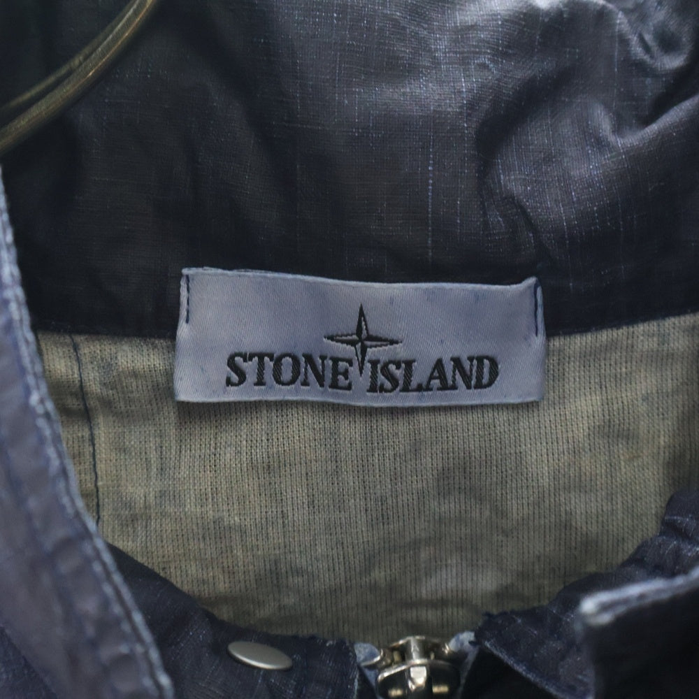 STONE ISLAND(ストーンアイランド) Raw Pleated バッグロゴプリント フーデッド ナイロンジャケット 8015418X1 ネイビー