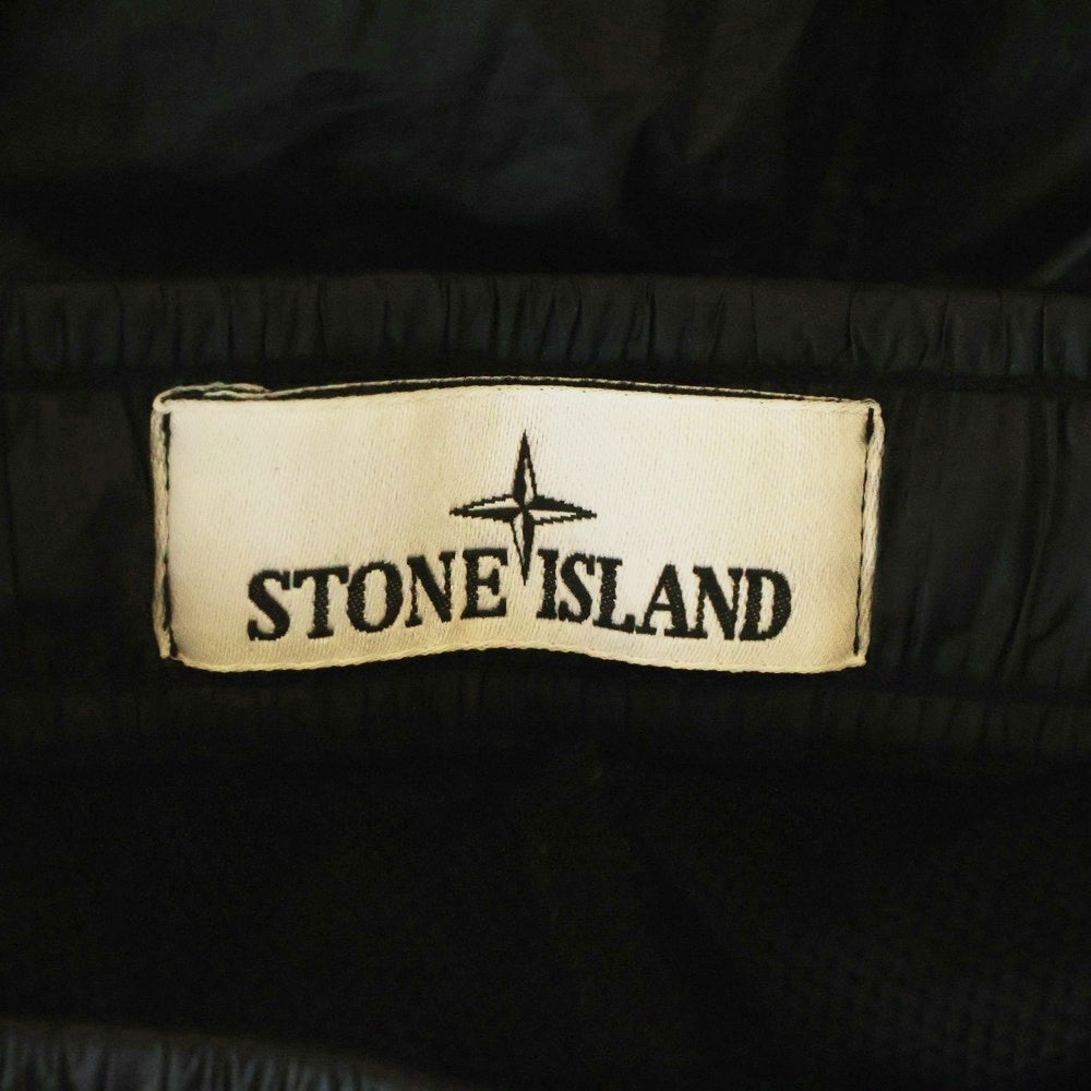 STONE ISLAND(ストーンアイランド) ロゴパッチ ナイロンジョガーパンツ ブラック 781531925