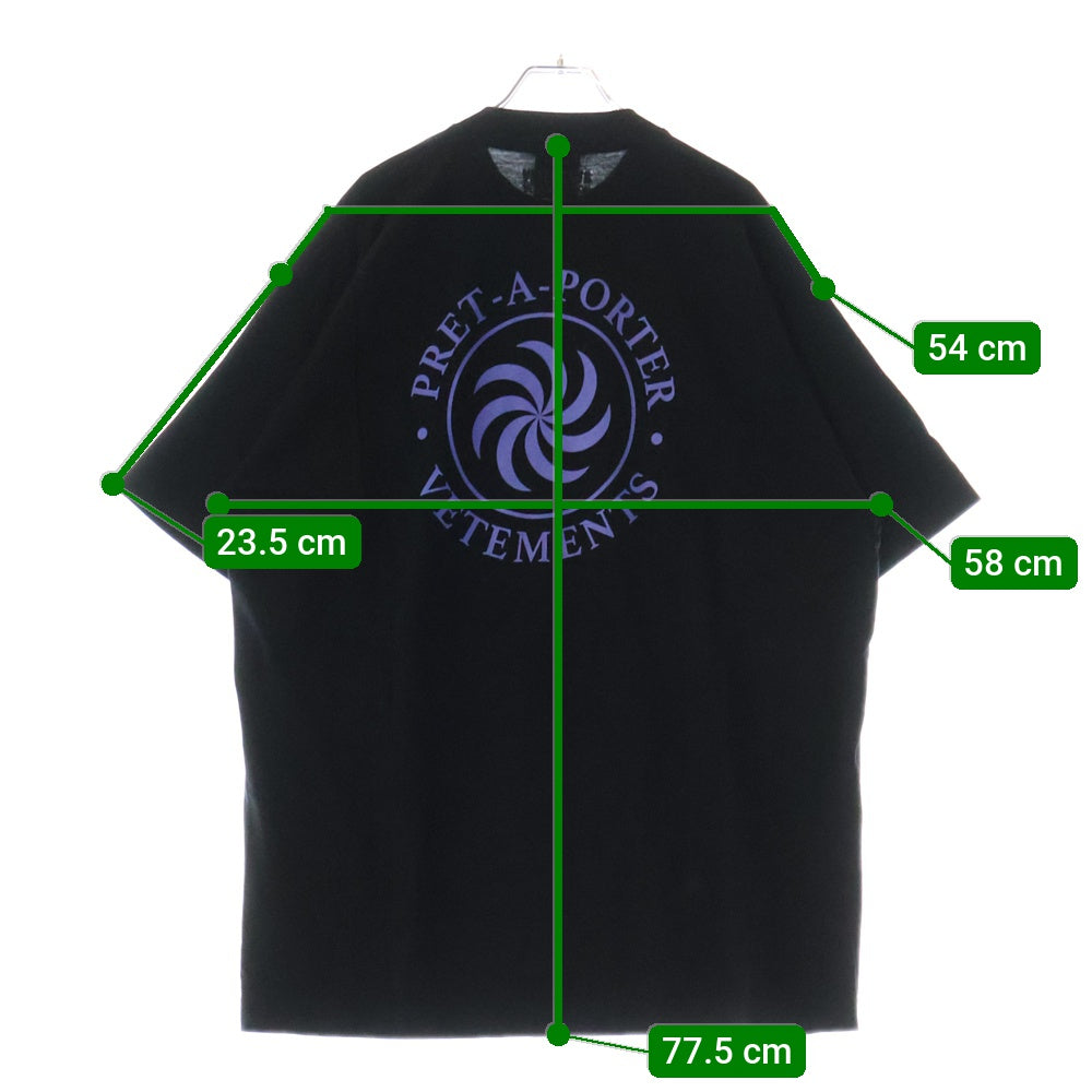VETEMENTS(ヴェトモン) Vegan Logo T-Shirt ヴィーガンロゴ クルーネック半袖Tシャツ UA52TR380B ブラック