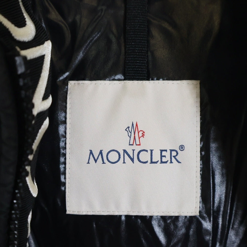 MONCLER(モンクレール) MONTCLA モンクラー ロゴフーデッドナイロンダウンジャケット ブラック F20911B56900