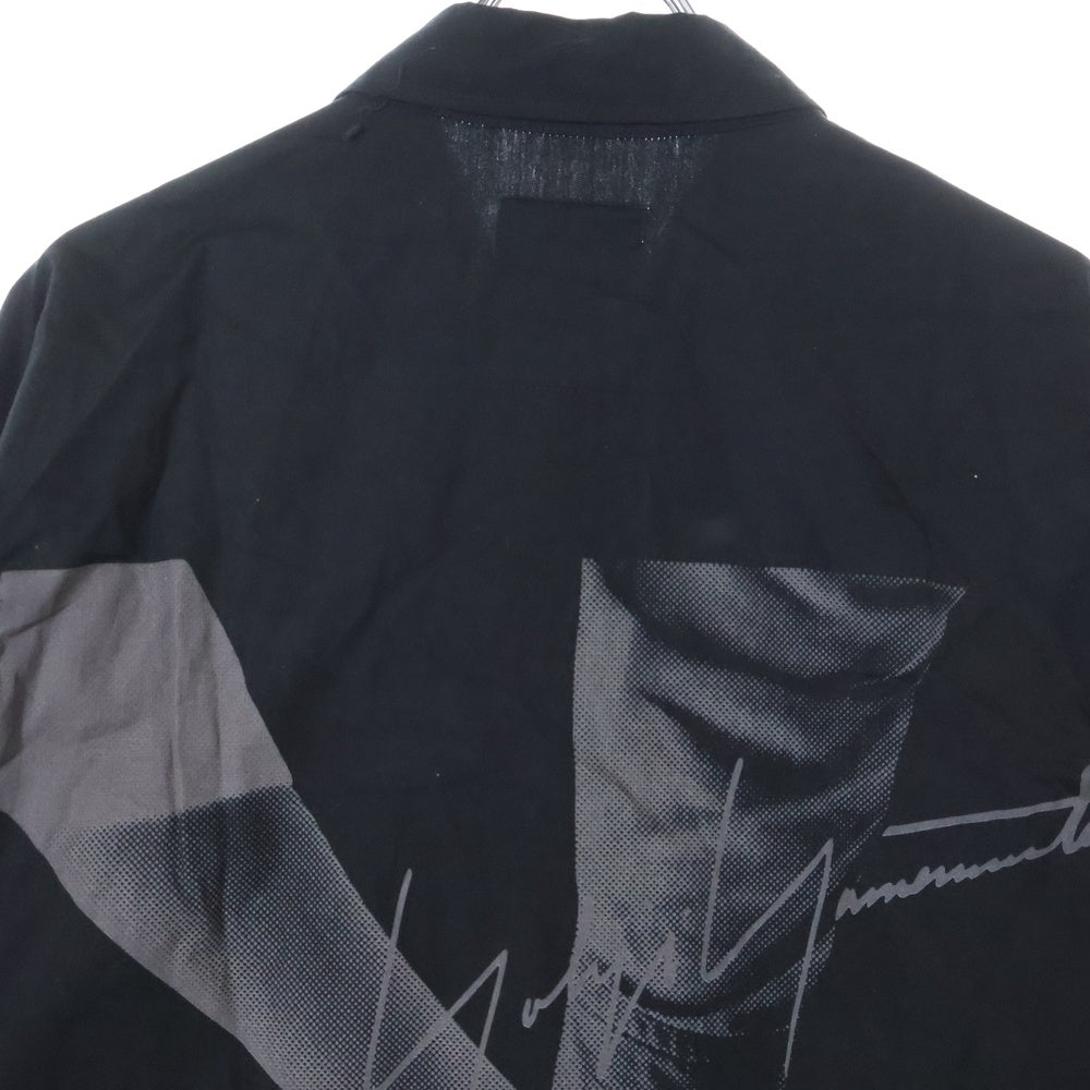 BLACK Scandal Yohji Yamamoto(ブラックスキャンダルヨウジヤマモト) 20SS バックプリント ブラックスキャンダル スタッフシャツ HN-B26-015 ブラック