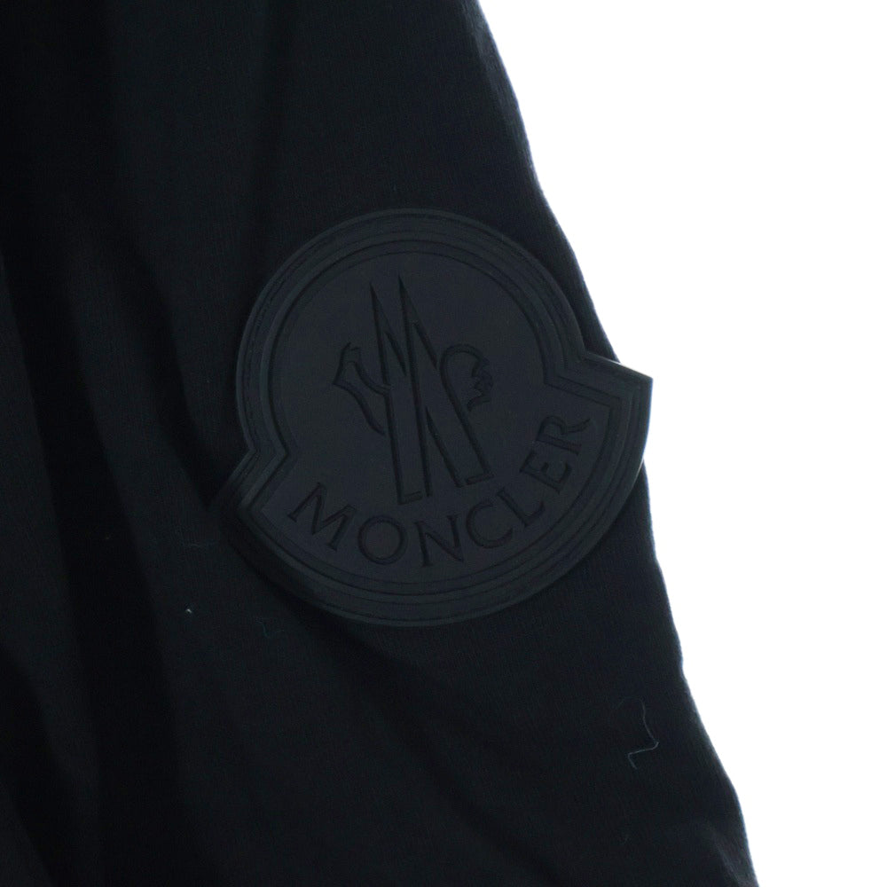 MONCLER(モンクレール) MAGLIA T-SHIRT F20918C79710 8390T マグリア フロントプリント クルーネック半袖Tシャツ ブラック