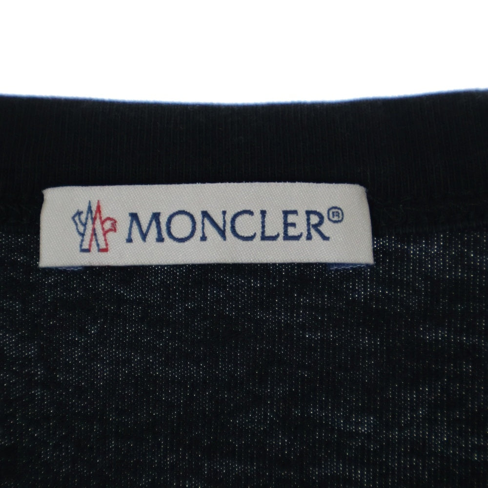 MONCLER(モンクレール) MAGLIA T-SHIRT F20918C79710 8390T マグリア フロントプリント クルーネック半袖Tシャツ ブラック