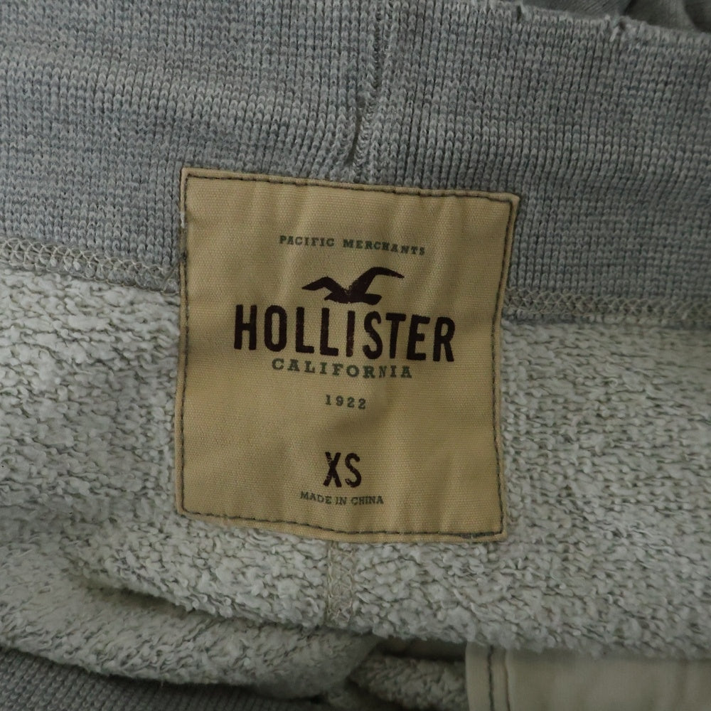 HOLLISTER(ホリスター) ロゴ刺繍 ハーフパンツ グレー