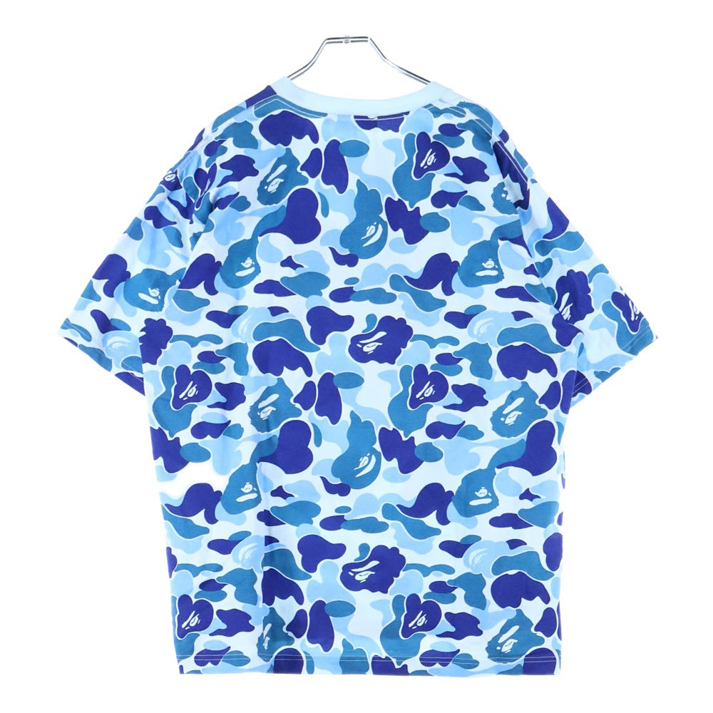 A BATHING APE(アベイシングエイプ) ロゴプリント カモ柄 クルーネック半袖Tシャツ ブルー