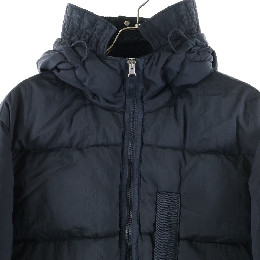 STONE ISLAND(ストーンアイランド) ガーメントダイ ナイロンメタル フーデッド ジップアップダウンジャケット ブラック 771543619