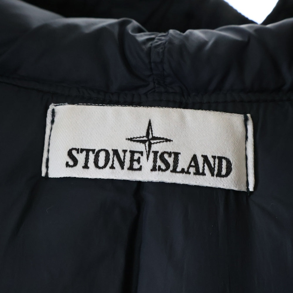 STONE ISLAND(ストーンアイランド) ガーメントダイ ナイロンメタル フーデッド ジップアップダウンジャケット ブラック 771543619