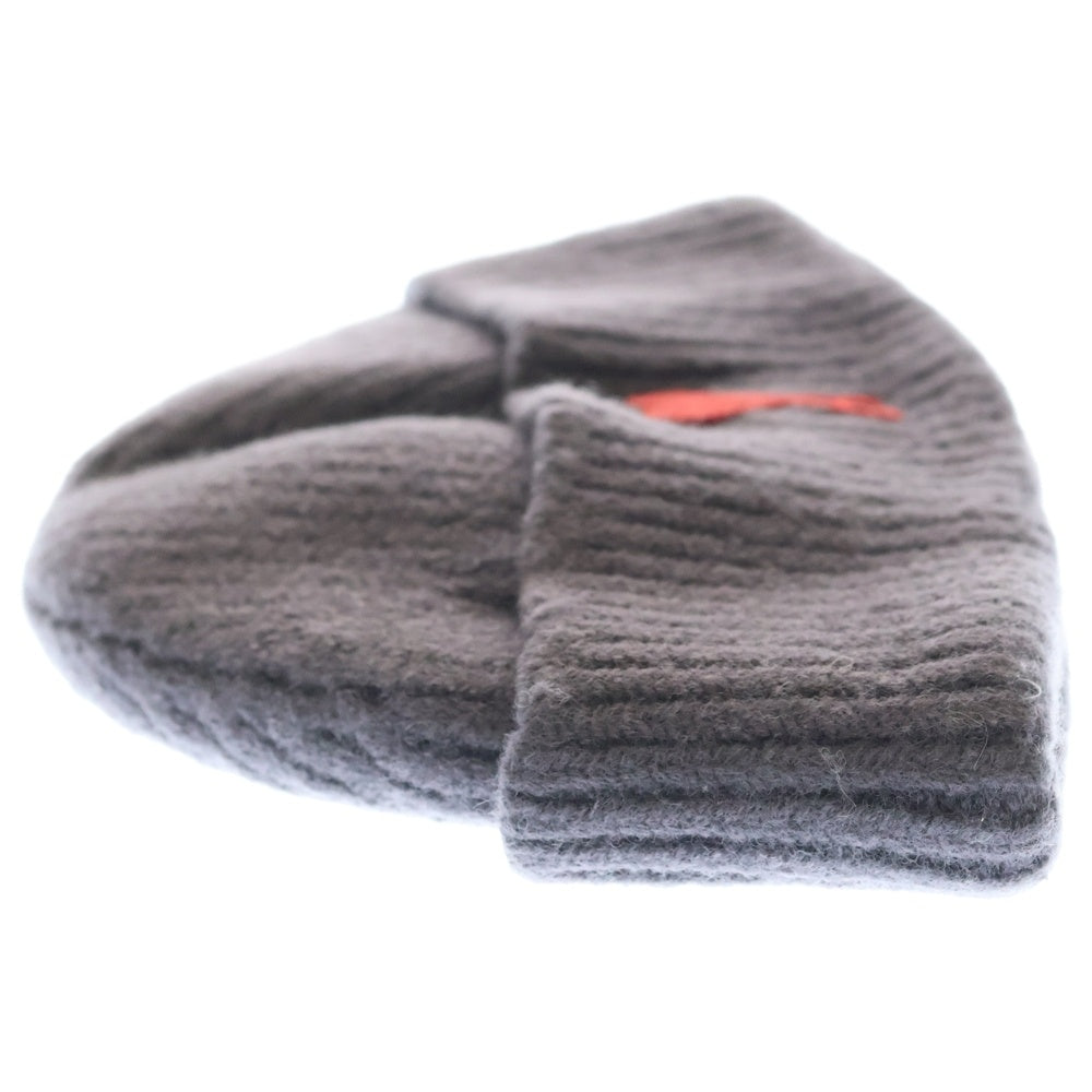 AMI Alexandre Mattiussi(アミアレクサンドルマテュッシ) ADC BEANIE ハートロゴ刺繍 ビーニーニットキャップ UHA235.018 グレー