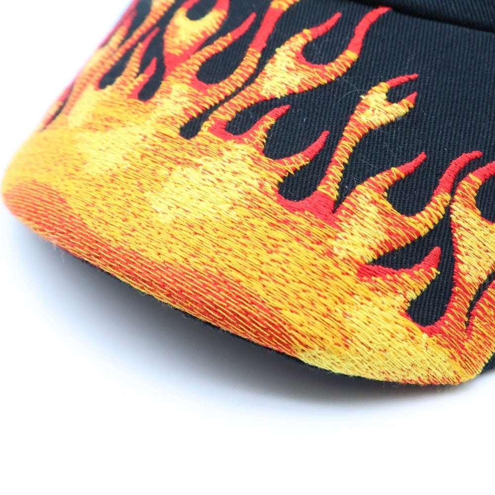 Palm Angels(パームエンジェルス) ファイヤーパターン ロゴ 6-Panel キャップ ブラック