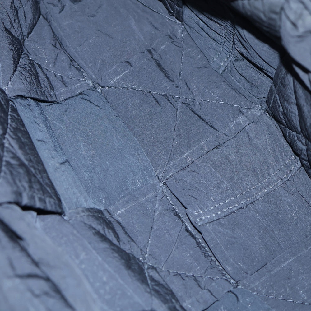 BOTTEGA VENETA(ボッテガヴェネタ) PADDED TECH CASSETTE カセット ナイロン ショルダーバック ブラック レディース