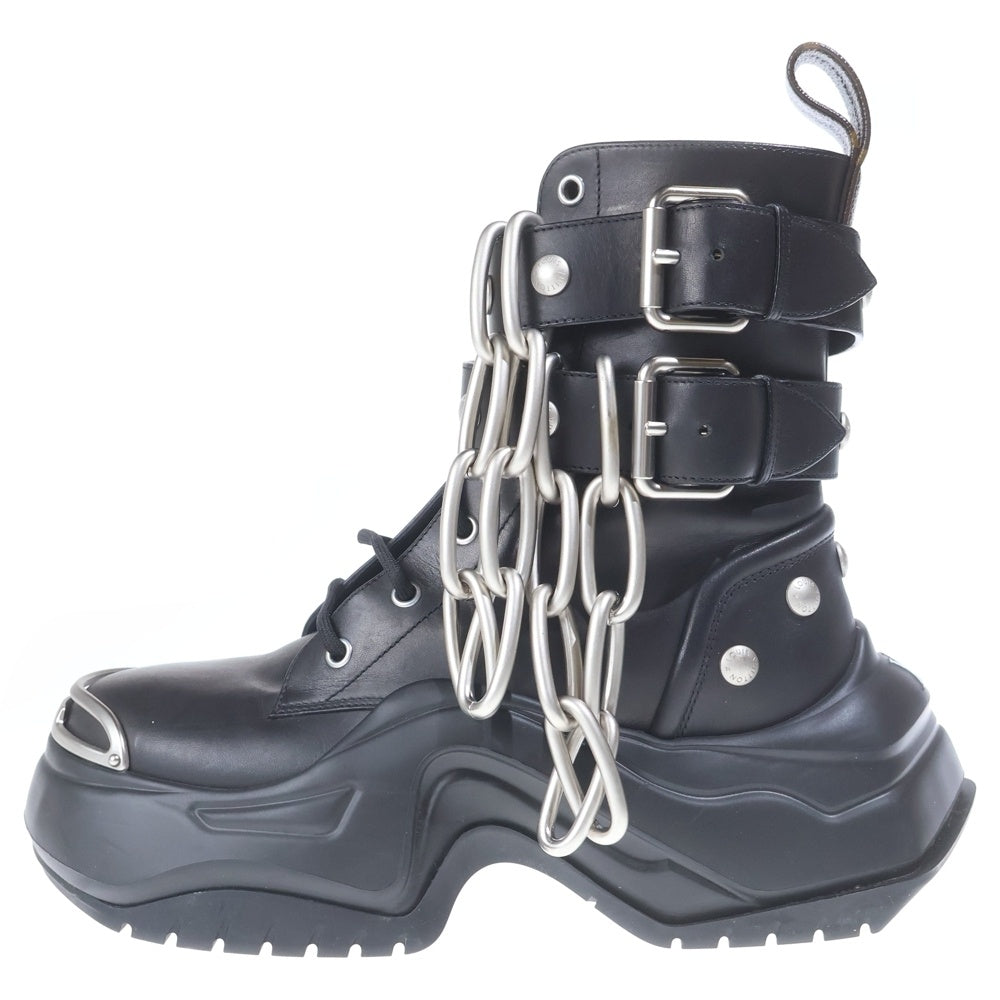 LOUIS VUITTON(ルイヴィトン) 22SS クルーズライン アークライト チェーン装飾 ベルトデザイン モノグラム レザー アンクルブーツ ブーツ