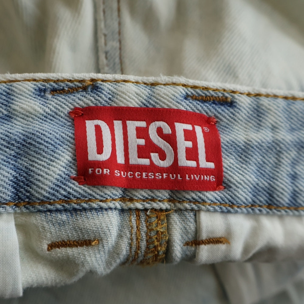 DIESEL(ディーゼル) D-Arne-S 変形 ケミカル アイスウォッシュ A15000 デニム インディゴ