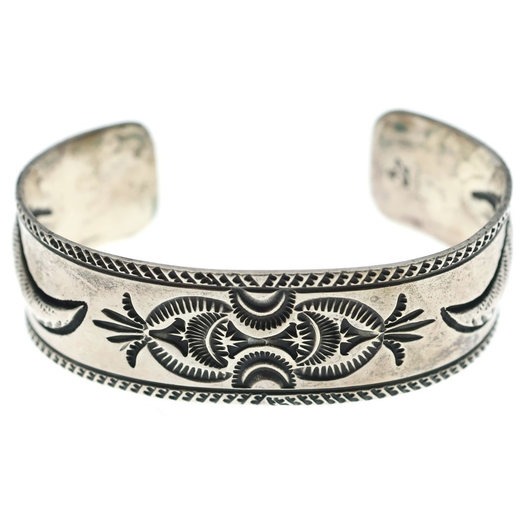 VINTAGE(ヴィンテージ) NAVAJO ナバホ スタンプワーク バングル シルバー