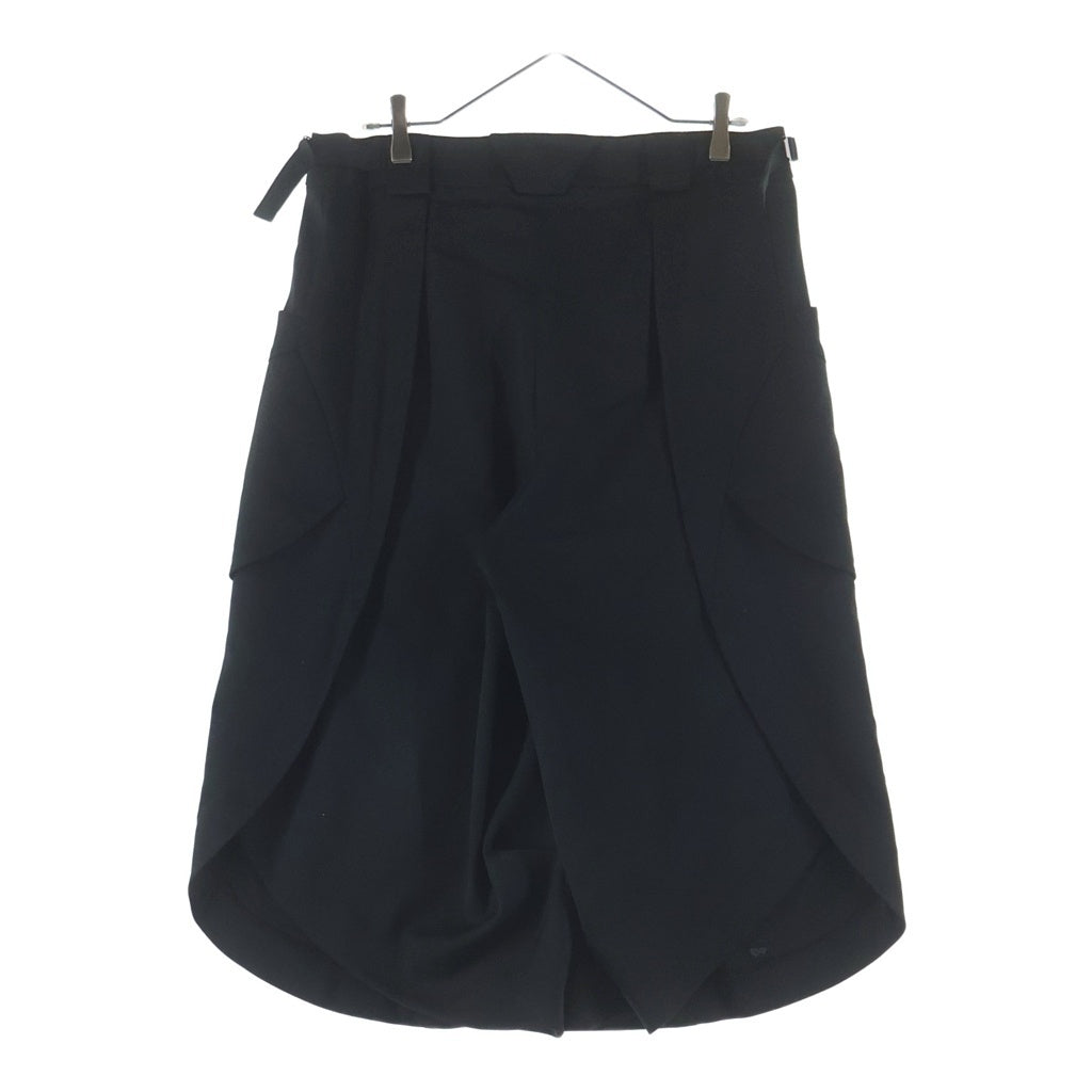 cmmawear(コマウェア) 変形ポケット ウールギャバジン ショートパンツ ブラック