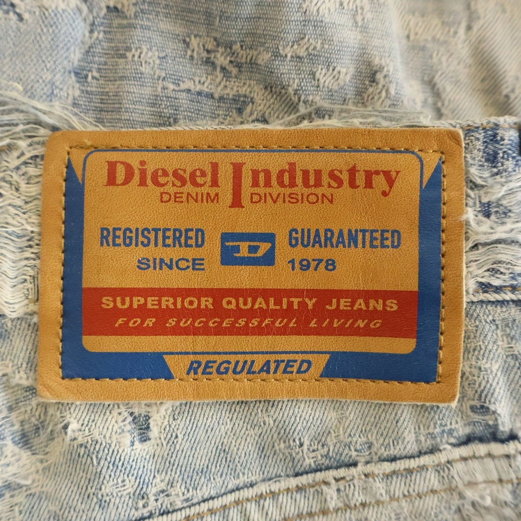 DIESEL(ディーゼル) 24AW D-FINITIVE-FSF1 Regular fit Denim レギュラーフィットデニム ダメージ加工 A16917007Z7 インディゴ