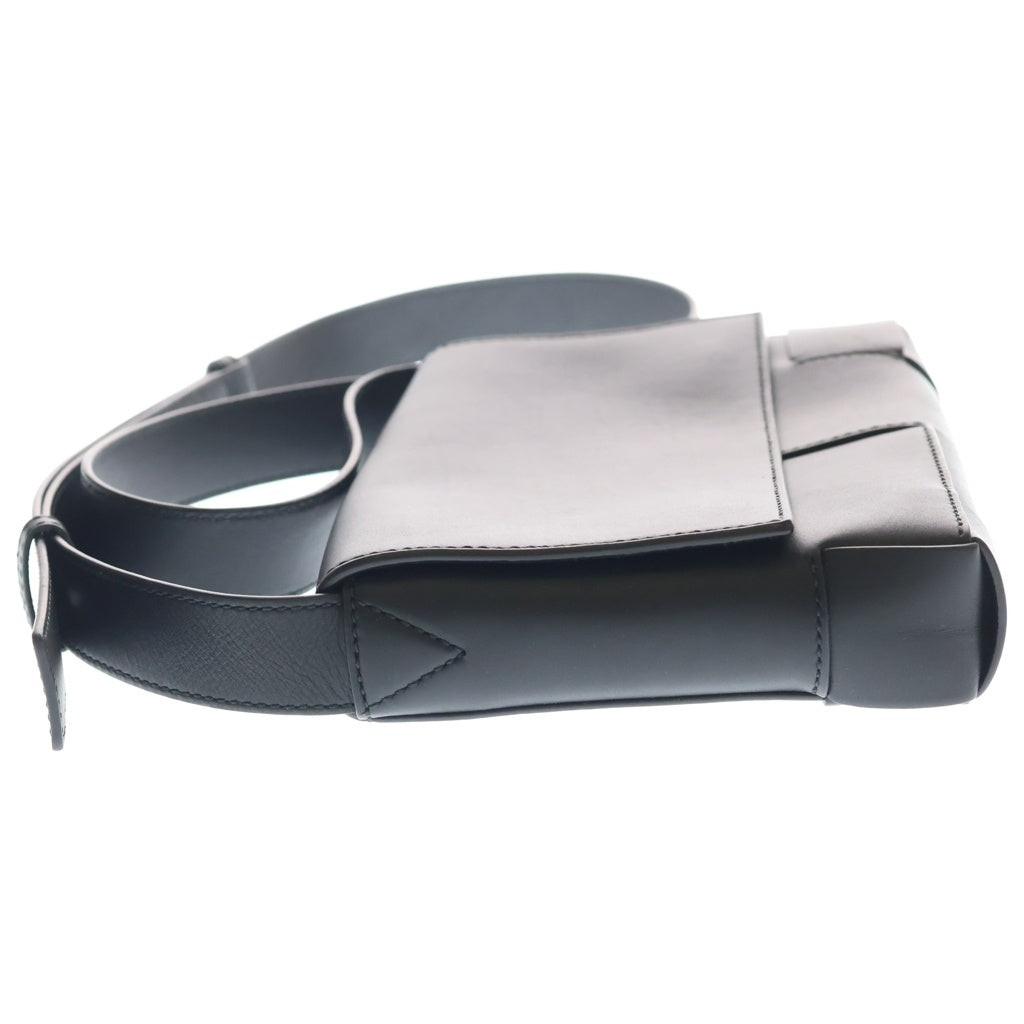BOTTEGA VENETA(ボッテガヴェネタ) Angolo アンゴロ メッセンジャーバック ブラック レディース