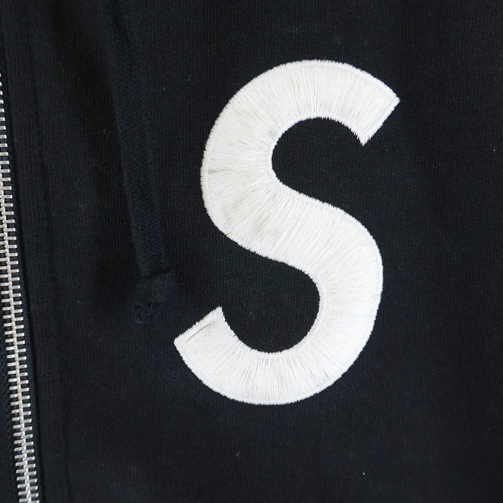 SUPREME(シュプリーム) 24AW S Logo Hooded Zip Up Sweatshirt Sロゴ ジップアップ フーディ ブラック