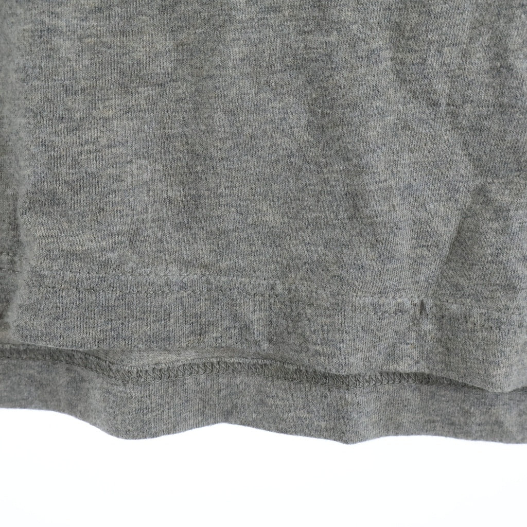 FEAR OF GOD ESSENTIALS(フィアオブゴッド エッセンシャルズ) ラバーロゴ ビックサイズ ポロシャツ グレー