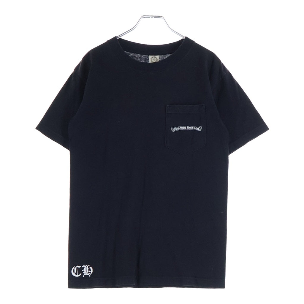 CHROME HEARTS(クロムハーツ) OLD BACK ARCH LOGO SCROLL RABEL USA PRINT TEE オールド バックアーチロゴ スクロールラベル プリント ポケット半袖Tシャツ カットソー ブラック