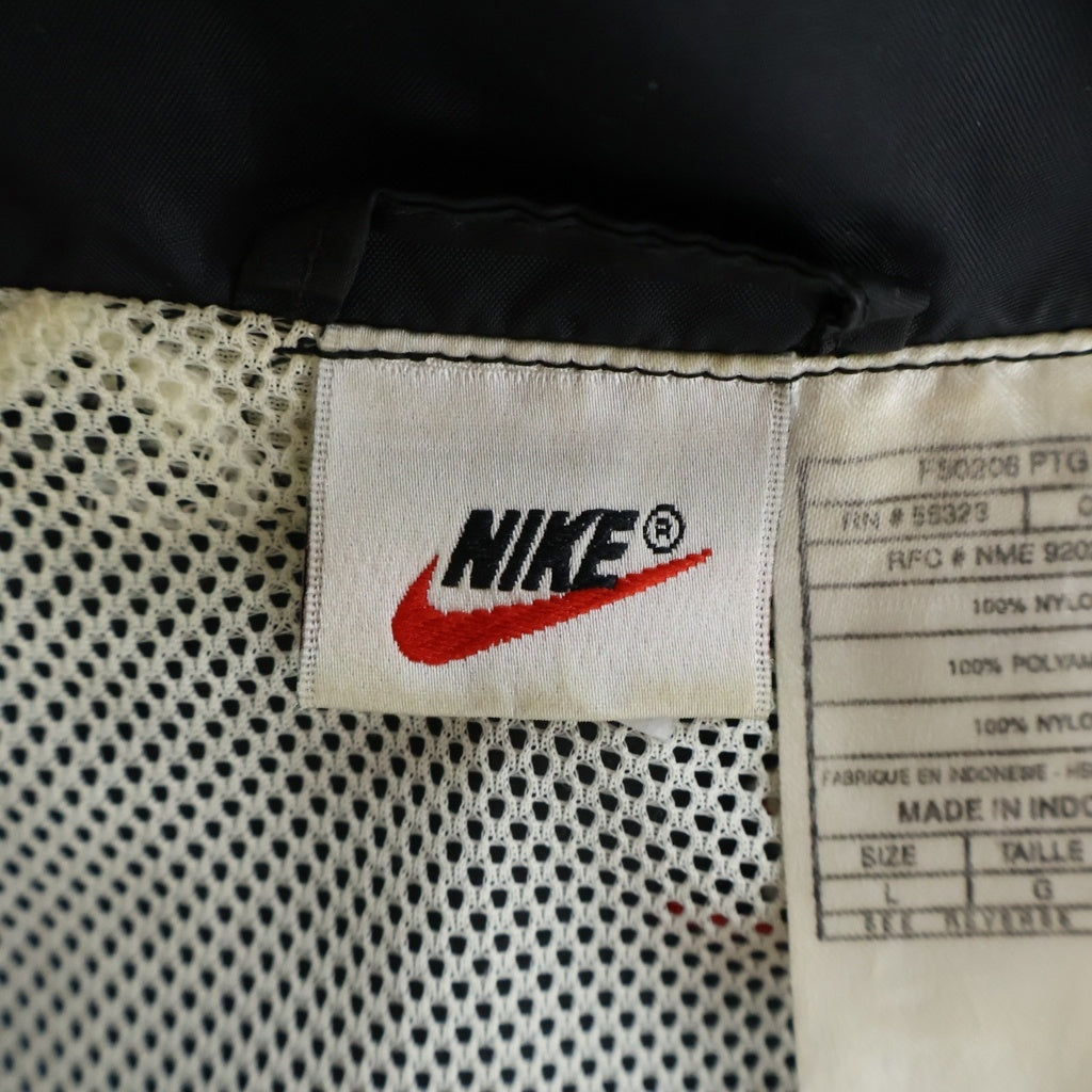 NIKE(ナイキ) 90s-00s バックスウォッシュ バスケ 胸ロゴ刺繍 袖スウォッシュ ナイロンジャケット ブラック