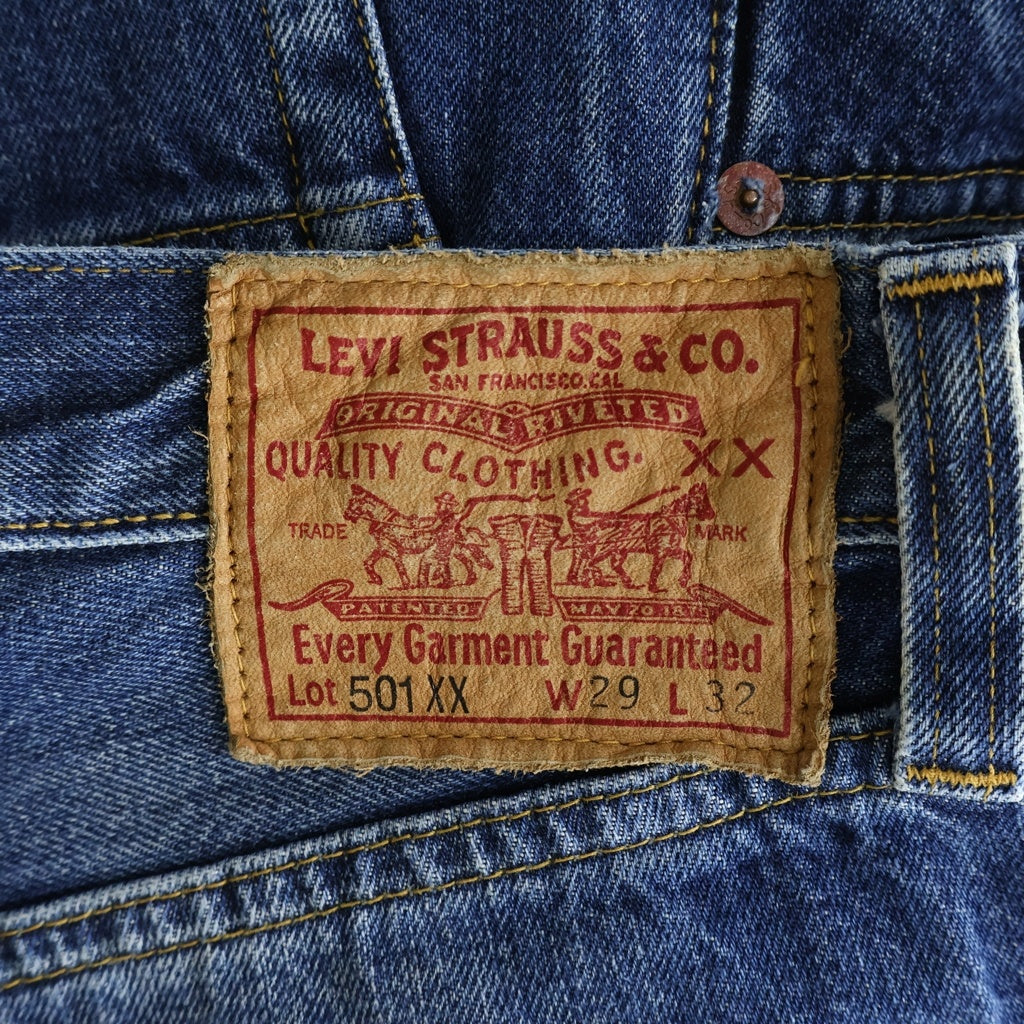 Levi's VINTAGE CLOTHING(リーバイス ビンテージ クロージング) 501XX 47モデル 片面BIGE 隠しリベット ストレートデニム インディゴ PC9-47501-0135