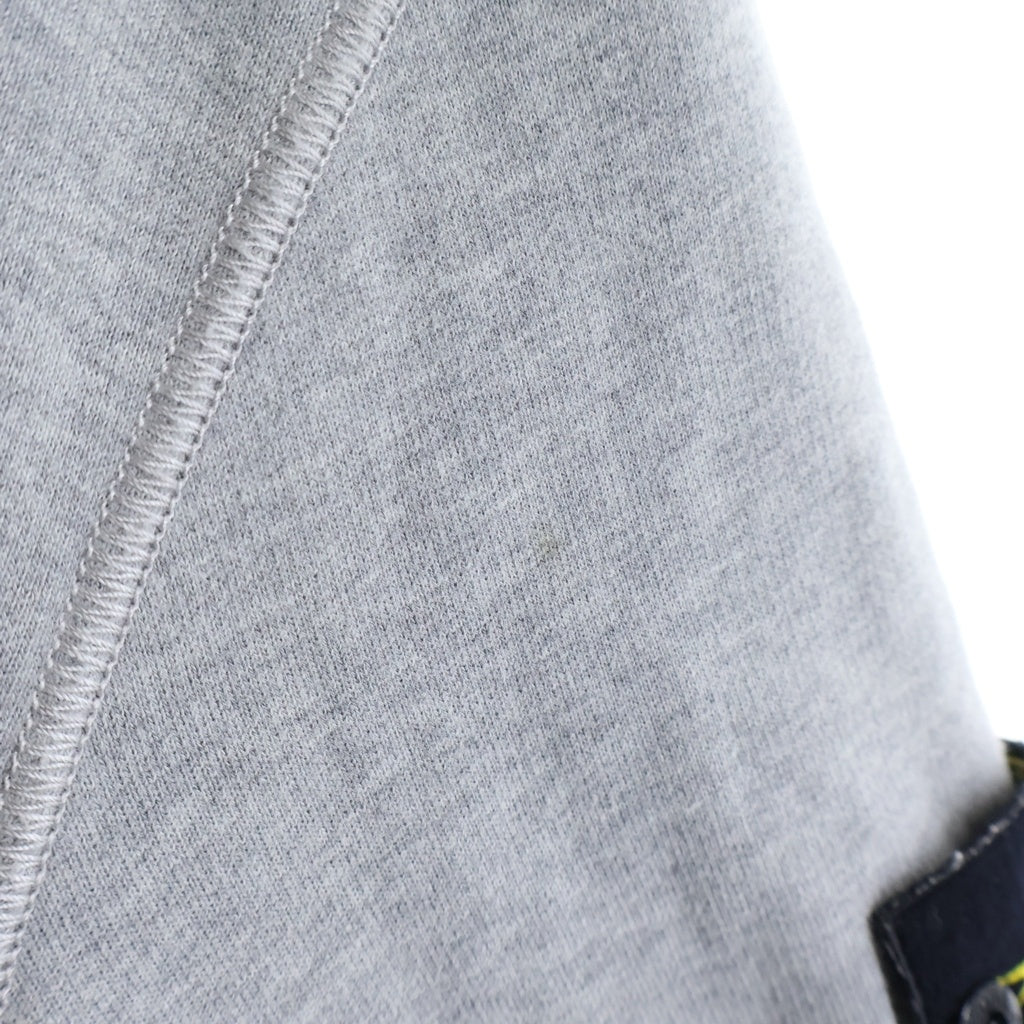 STONE ISLAND(ストーンアイランド) 20AW ロゴパッチ コットン 731564120 プルオーバーパーカー グレー
