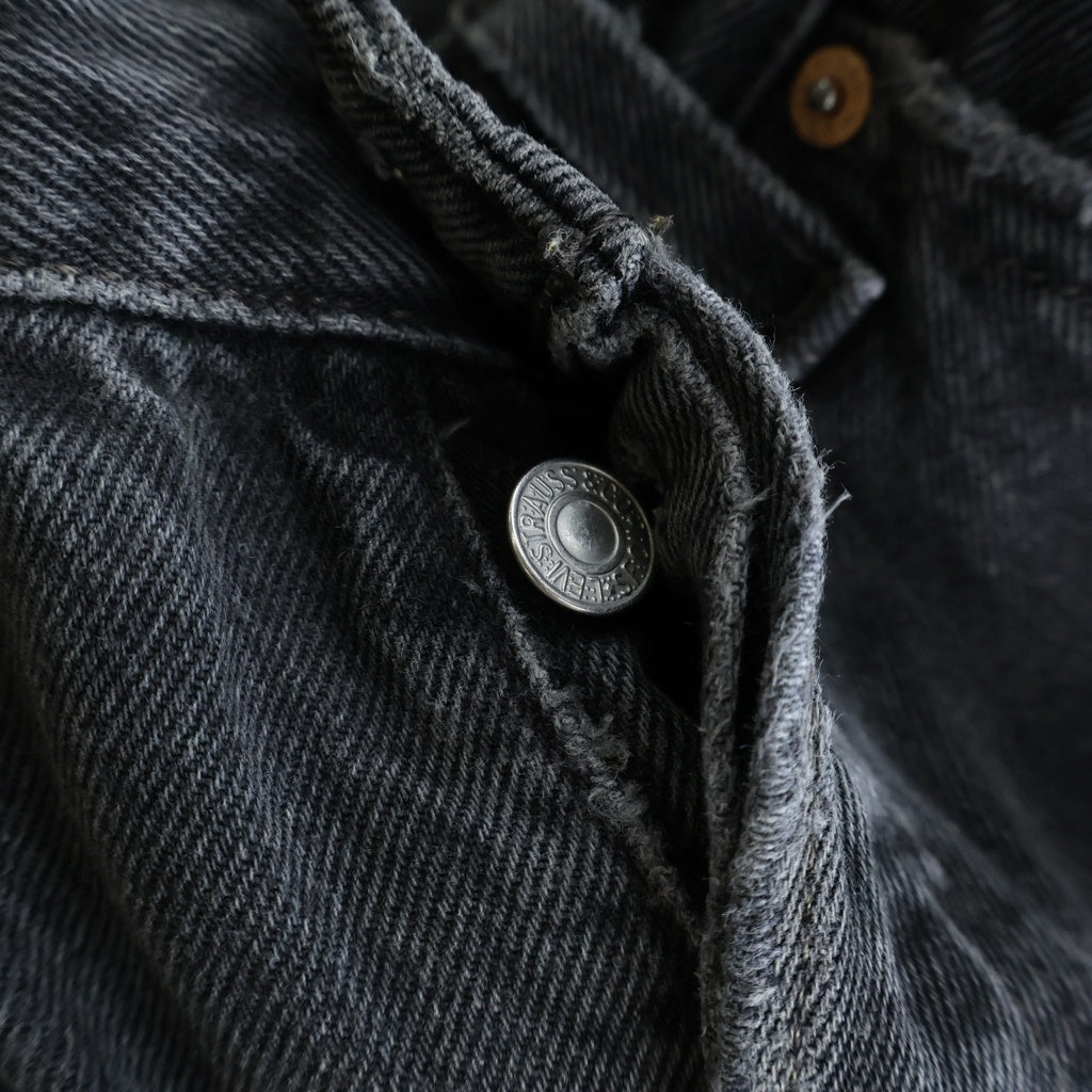 Levi's(リーバイス) 00s USA製 後染め サルファ 501 W30 L30 ストレートデニム ブラック
