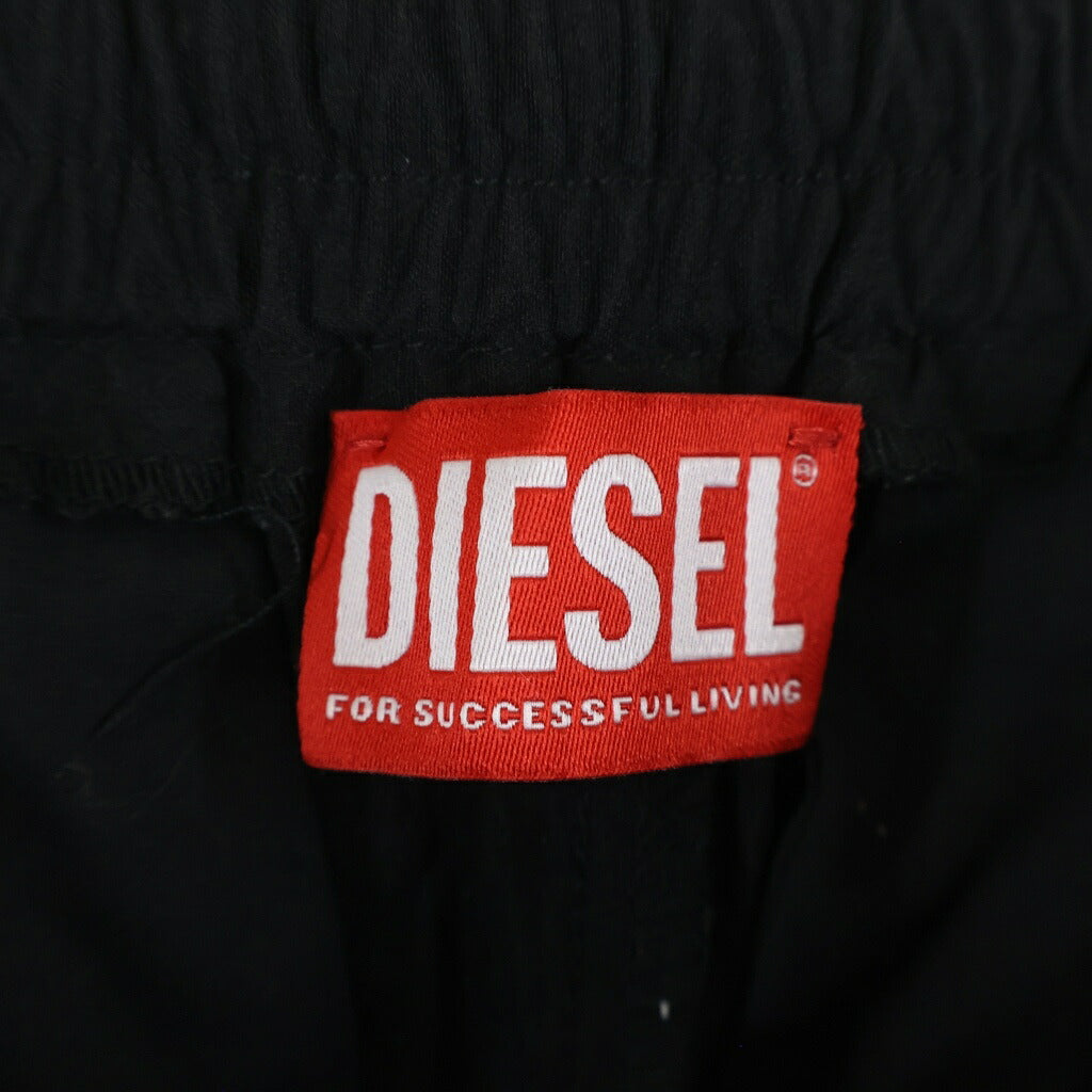 DIESEL(ディーゼル) 23AW P-Staind ナイロンカーゴパンツ ブラック A10503