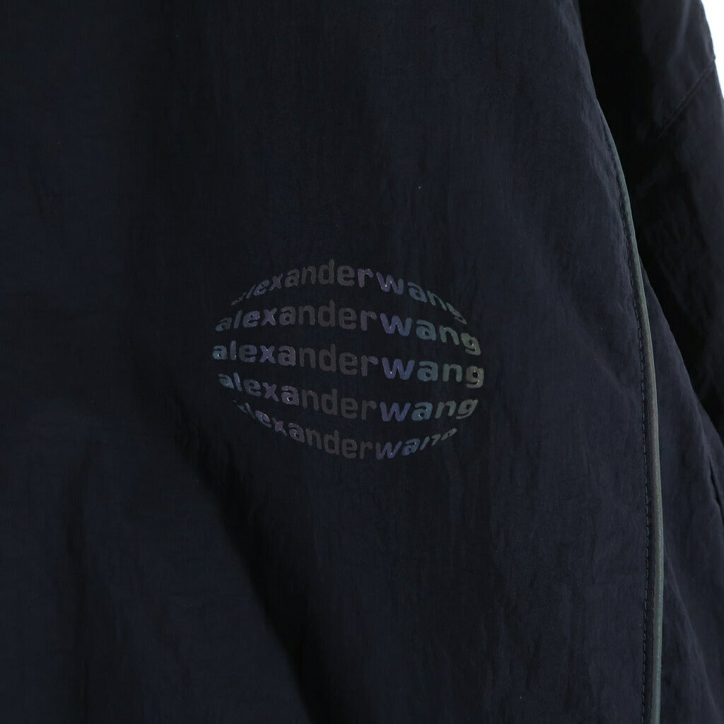 ALEXANDER WANG(アレキサンダーワン) ロゴプリント ハイネック ジップアップ ナイロンジャケット ブラック UWC1232020