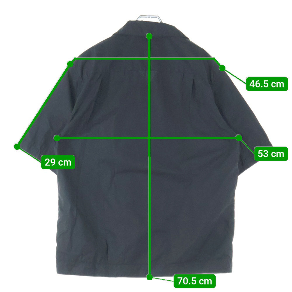 STONE ISLAND(ストーンアイランド) 24SS Sand Shirt ロゴプリント コットン 半袖シャツ ショートスリーブ ブラック 801511805